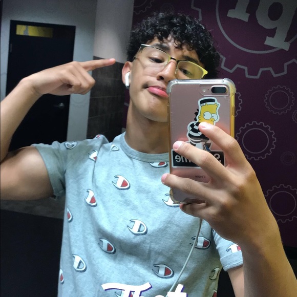 Poshmark profile picture for @limits